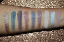 [Big Sale+Free Shipping]Kylie Jenner Kyshadow Palette Holiday Edition